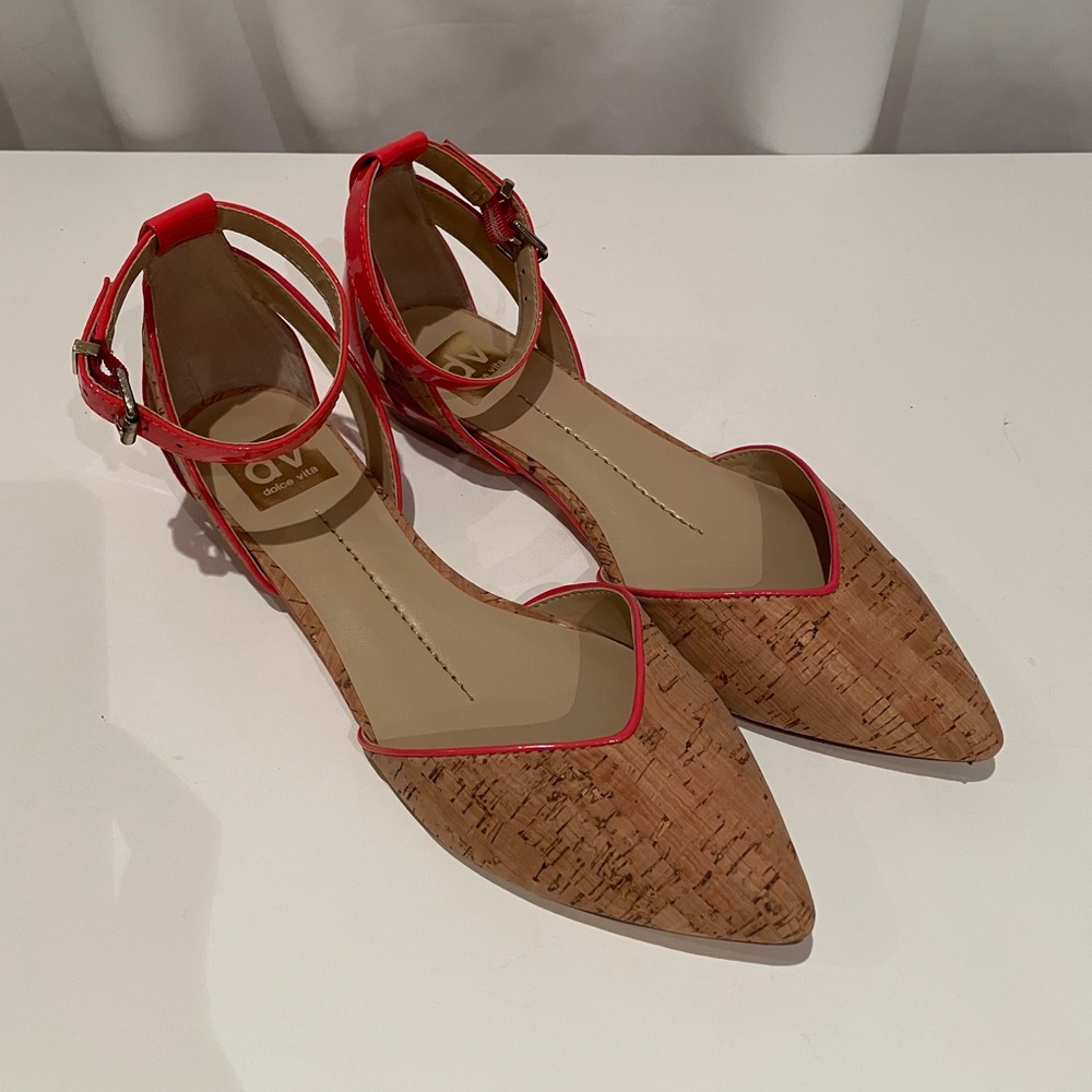 Dolce Vita Flats